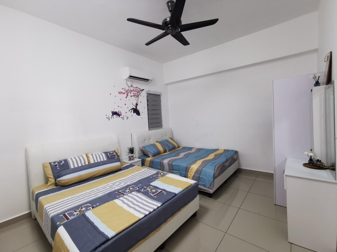 Bedroom 3, Coco HomeStay 旅人の家@The Venus Sitiawan Perak, Manjung