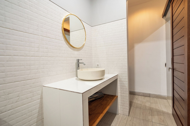 Bathroom 3, Villa Gaia Canggu, Badung