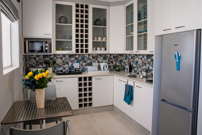 Others 5, Kingsbeach Cottages, Nelson Mandela Bay