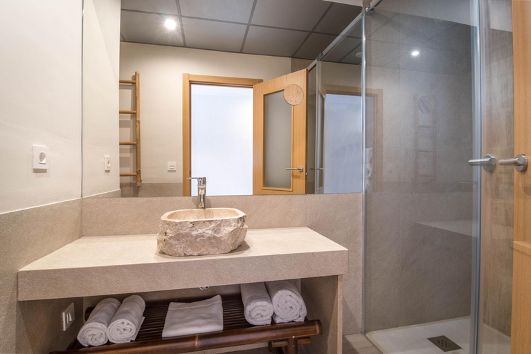 Others 2, Aljarafe Suites by QHotels, Sevilla
