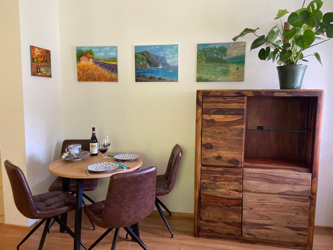 Dining Room 6