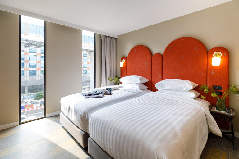 Bedroom 28