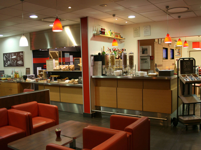 Food & Drinks 3, ibis Lyon Sud Chasse sur Rhone, Isère