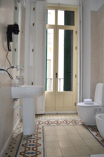 Bathroom 4, Madeinterranea Apartments, Málaga