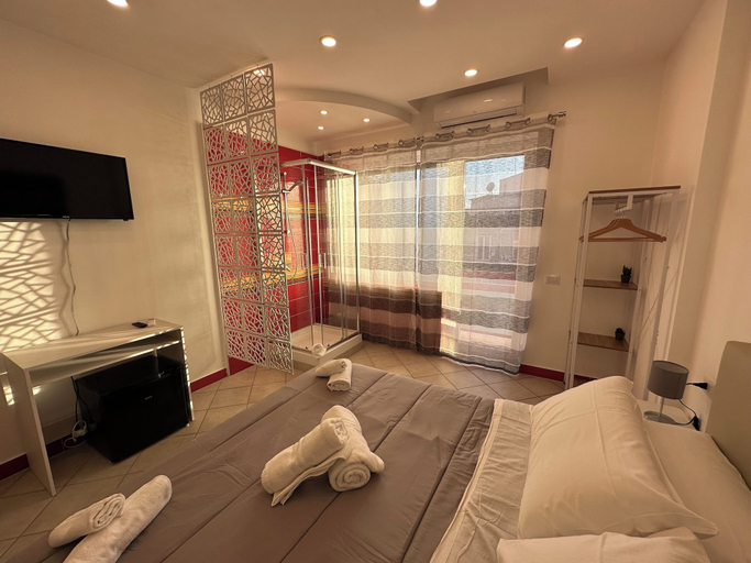 Bedroom 3, B&B OFF Rooms and Relax, Napoli