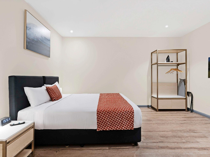 Bedroom 28