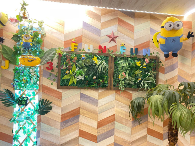 Others 3, Hotel Jungle fun fun, Osaka