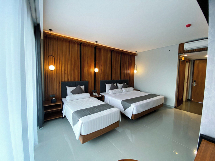 Bedroom 13