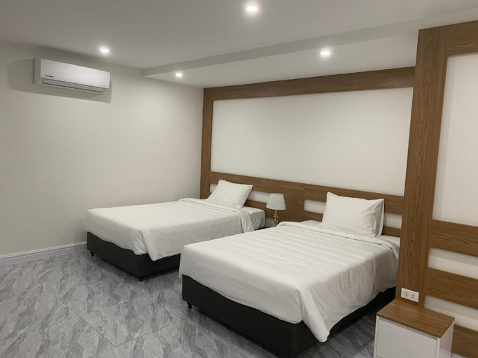 Bedroom 9