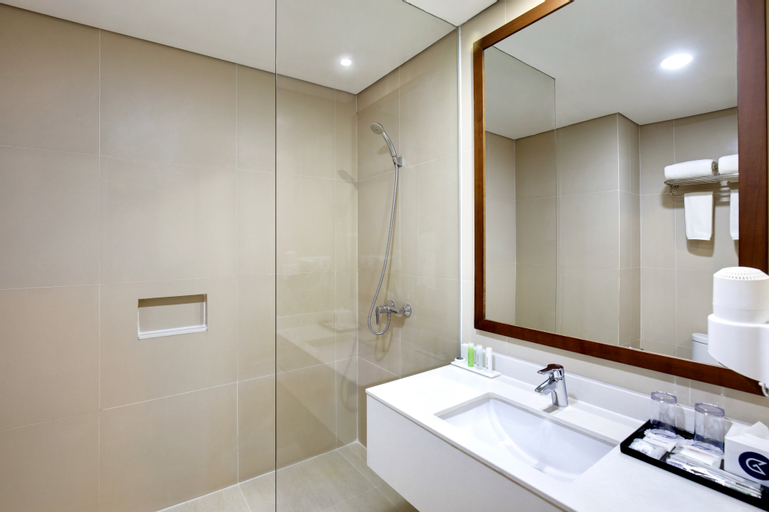 Bathroom 24