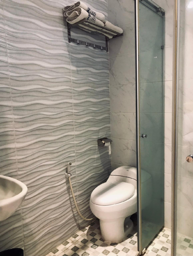 Bathroom 5