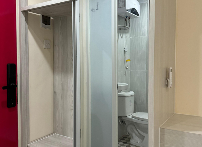 Bathroom 5, Infesta Residence, Surabaya