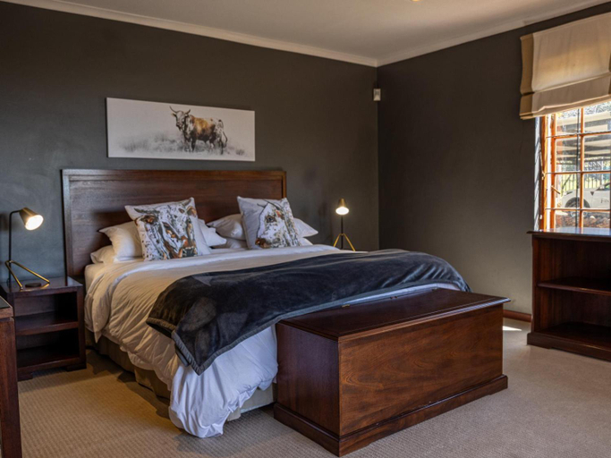 Others 4, Serenity Lodge, Thabo Mofutsanyane