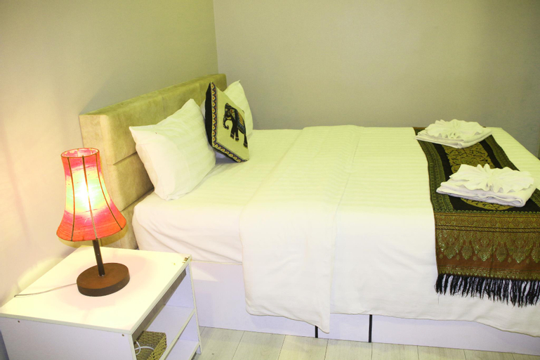 Bedroom 12