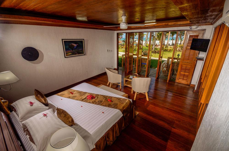 Bedroom 8