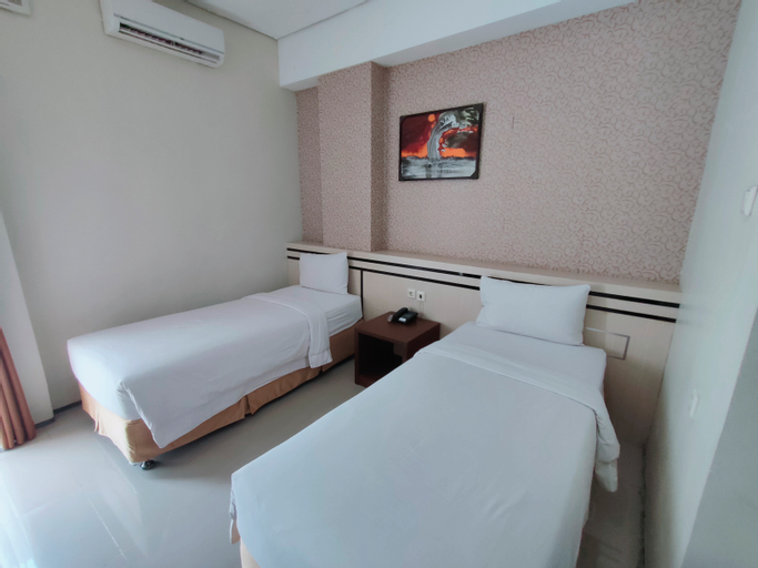 Bedroom 5, Regina Hotel Pemalang, Pemalang