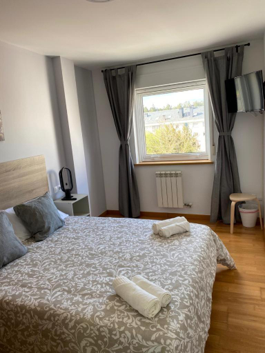 Bedroom 2, Pension Ameneiral, A Coruña