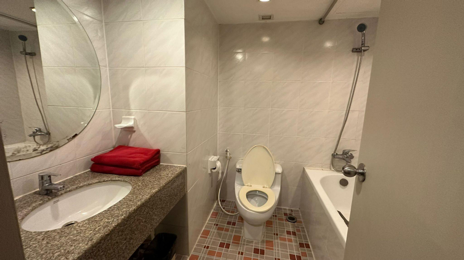 Bathroom 4