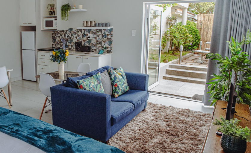 Others 2, Kingsbeach Cottages, Nelson Mandela Bay
