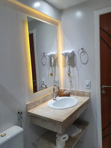 Bathroom 5, Ocean View Hotel, Arraial do Cabo