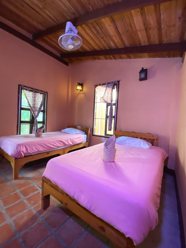 Bedroom 2, Mountain Blues Hotel, Pai