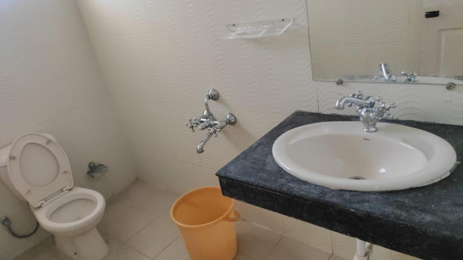 Bathroom 5