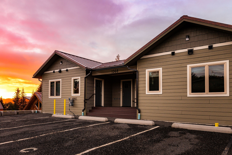 Exterior & Views 2, Lakeshore Suites, Kenai Peninsula