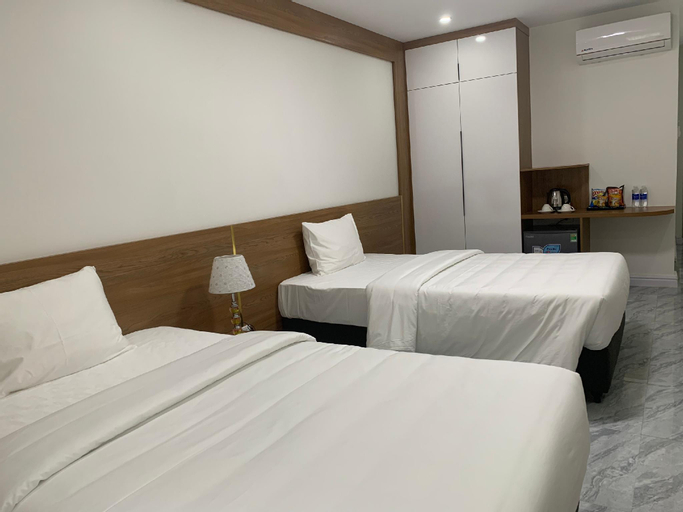 Bedroom 6