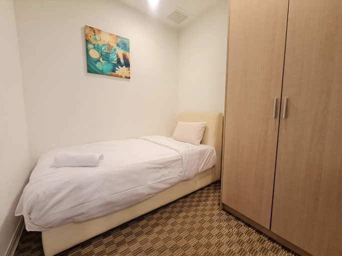 Bedroom 2, Wonderful 2Br Apartment  @KLCC Walk to KLCC & LRT, Kuala Lumpur
