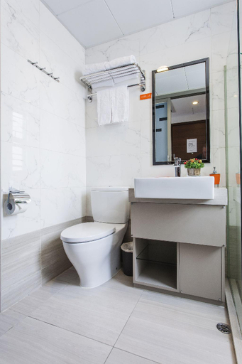 Bathroom 6
