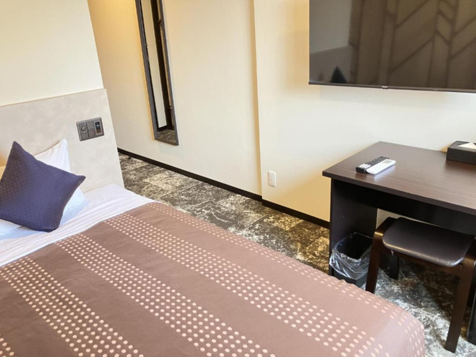 Bedroom 2, HOTEL LiVEMAX BUDGET Shinosaka, Osaka