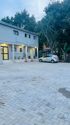 Others 4, Super classic guest house, City of Tshwane
