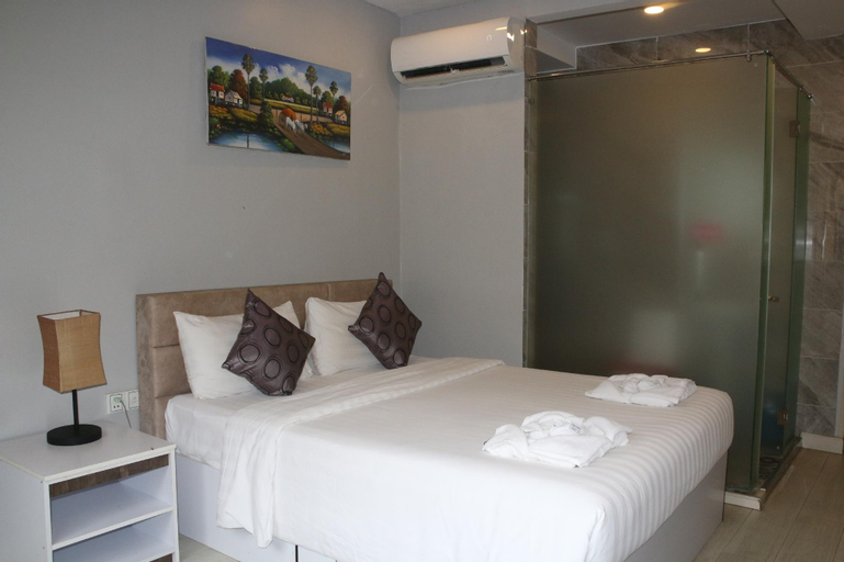 Bedroom 16