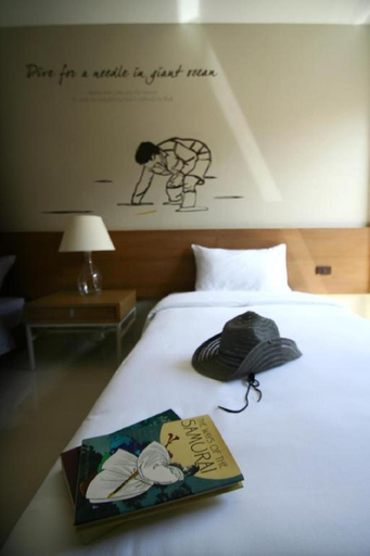 Bedroom 12