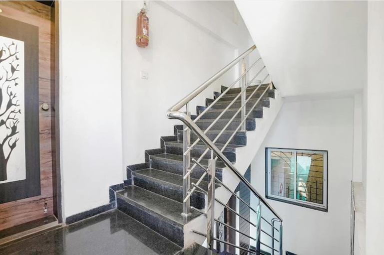 Others 4, Komfort Inn, Pune