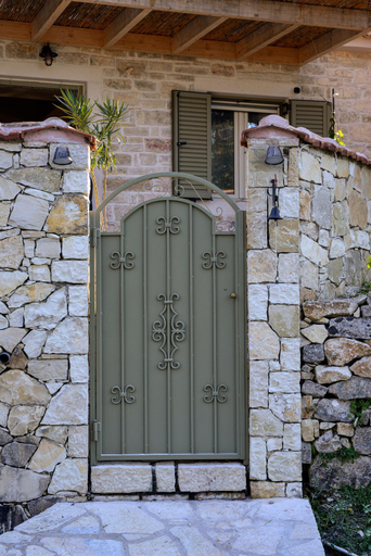Others 4, Family's nest, Ionian Islands