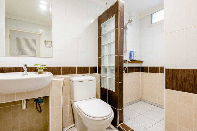 Bathroom 5