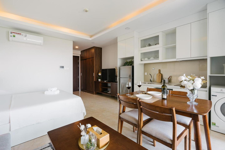 Dining Room 20
