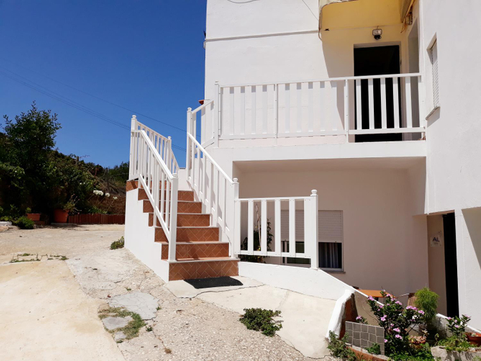 Others 2, Casa Dorita, Aljezur