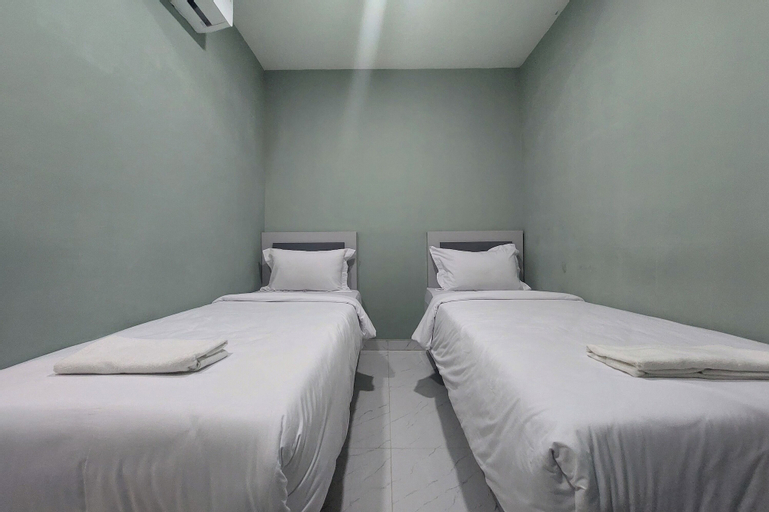 Bedroom 24