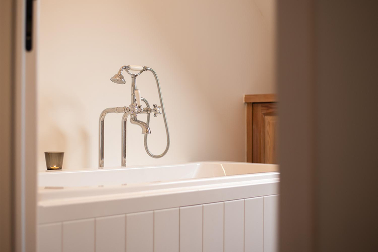 Bathroom 3, Domein Den Buiten Bed And Breakfast DnD, Oost-Vlaanderen