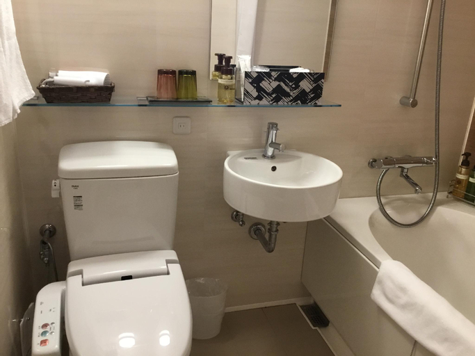 Bathroom 2