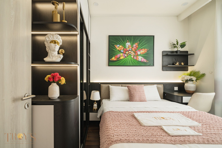 Bedroom 16