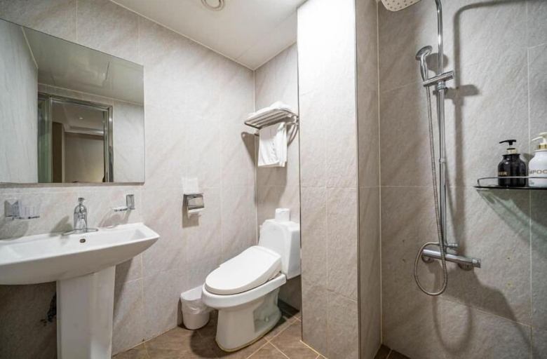 Bathroom 5, Hotel Louize, Songpa