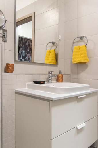 Bathroom 2, Grand Suites Corvin, Budapesti