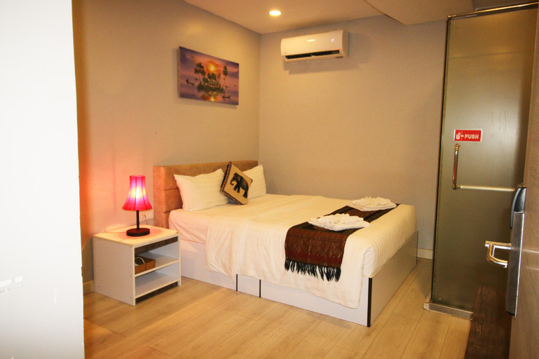 Bedroom 13