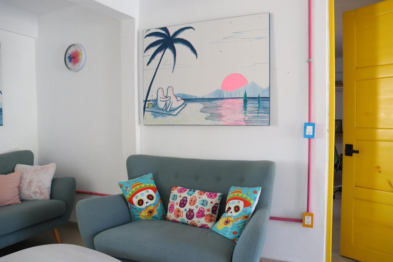 Public Area, Hotel Casa Mandarine , Amazing Private Rooms w Balcony, Rooftop, Hammocks, AC, SmarTV, 100mbs!, José Azueta