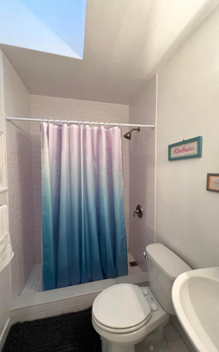 Bathroom 3, Miami Beach Rooms B&B, Miami-Dade