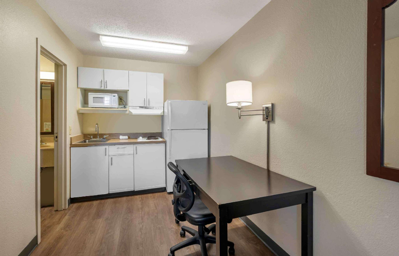 Dining Room 5