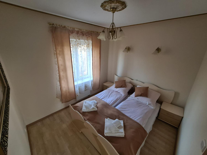 Bedroom 2, Hotel Mimoza, Gorlice